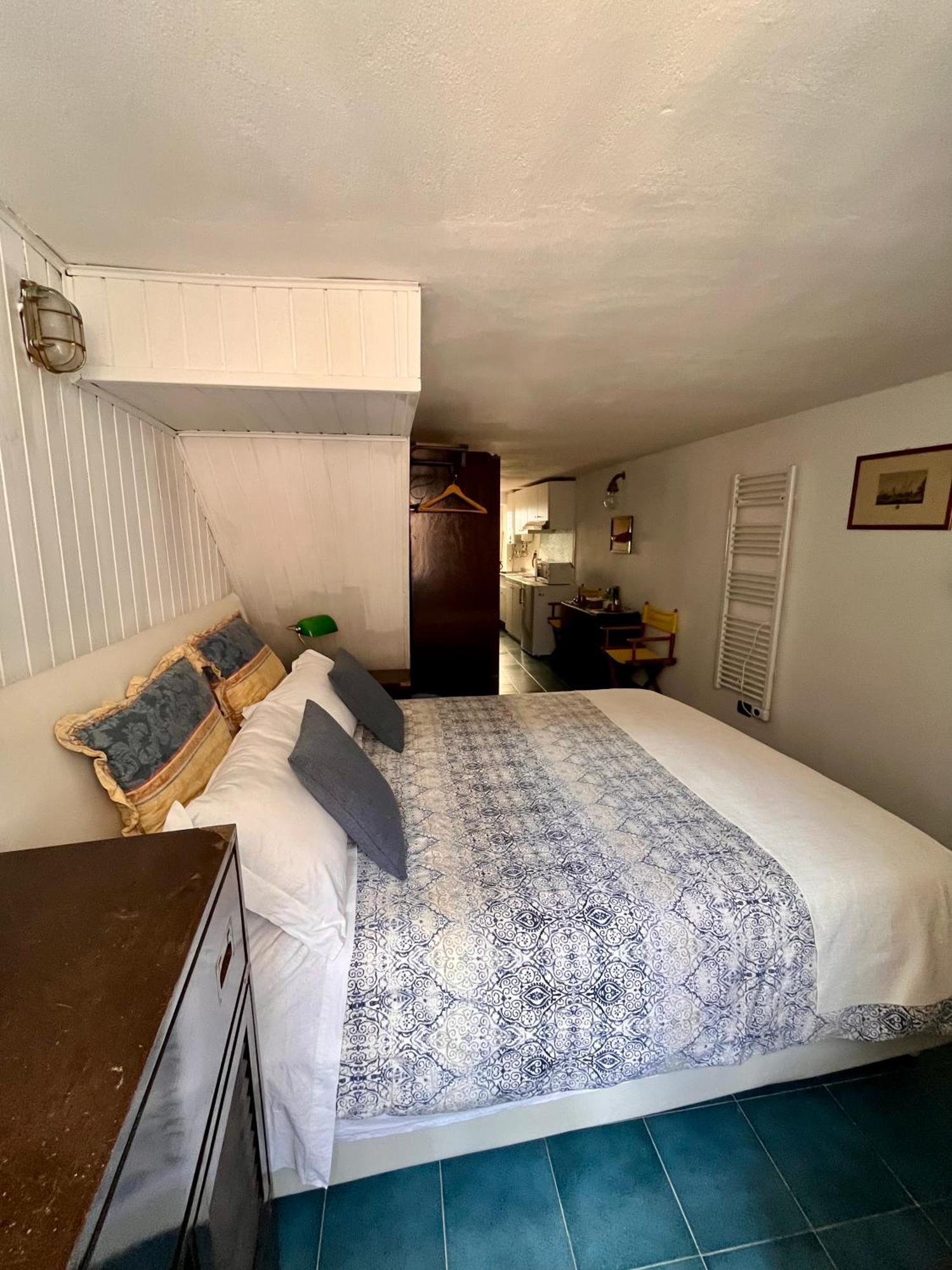 Rioroooms Oblo Apartment Riomaggiore Luaran gambar